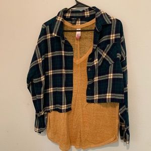 Two piece women’s tops XL